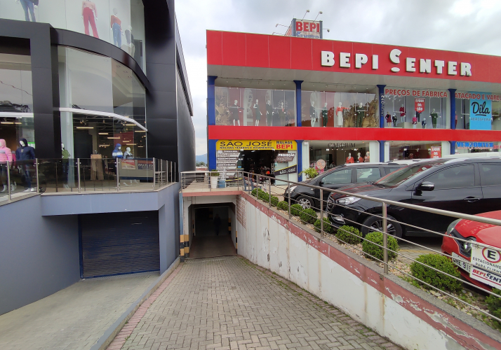 Sala Comercial no bairro Santa Terezinha em Brusque