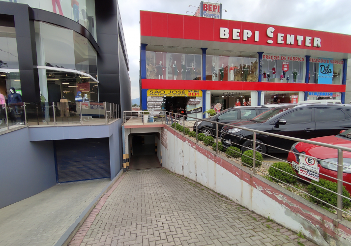 Sala Comercial no bairro Santa Terezinha em Brusque