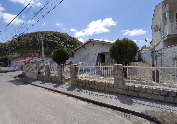 Casa no bairro Paquetá em Brusque