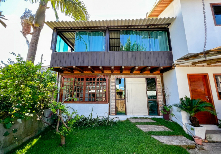 Casa no bairro Forquilhinhas em São José