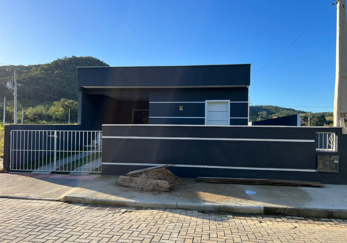 Casa no bairro Forquilhas em São José