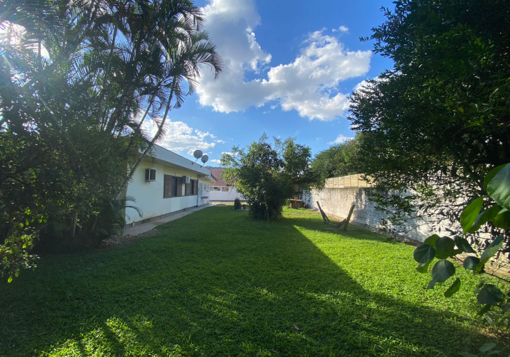 1.058m² Terreno Maluche + casa