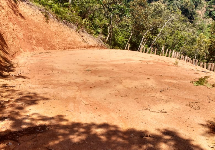 Terreno para Sítio a Venda em Brusque - 5500 m² - 140 Mil