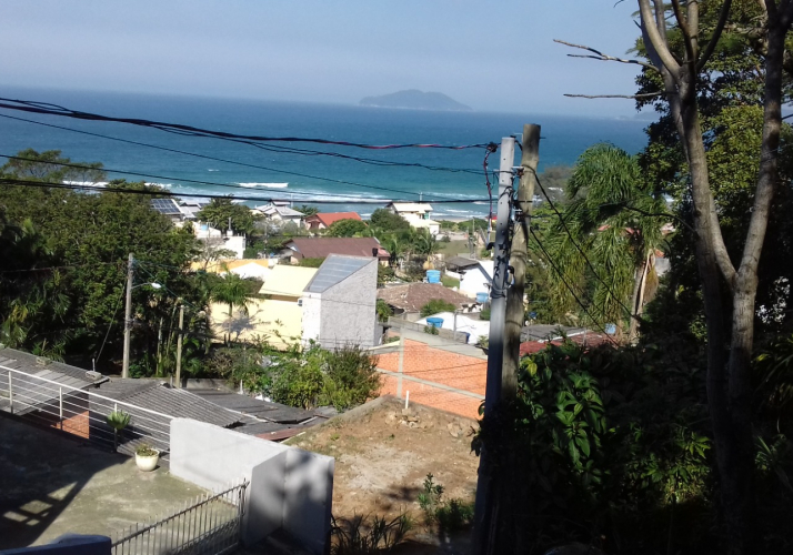 Terreno com vista para o mar!