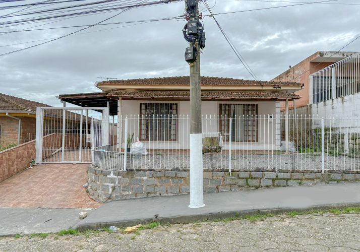 Casa no bairro Serraria em São José