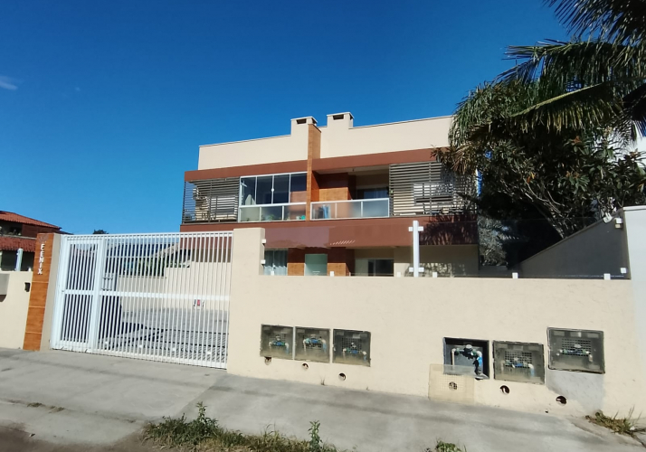 Apartamento no bairro Campeche em Florianópolis