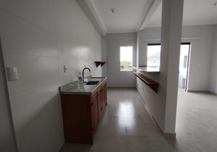 Apartamento no bairro Ribeirão da Ilha em Florianópolis