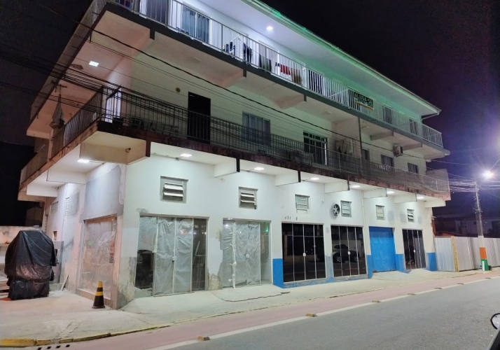 Apartamento no bairro Monte Alegre em Camboriú