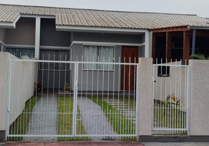 Casa Geminada no bairro Forquilhas em São José SC