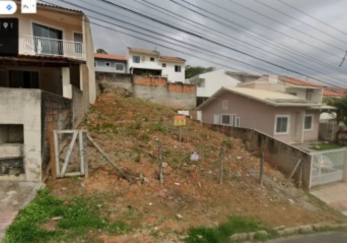 Terreno no bairro Forquilhas em São José