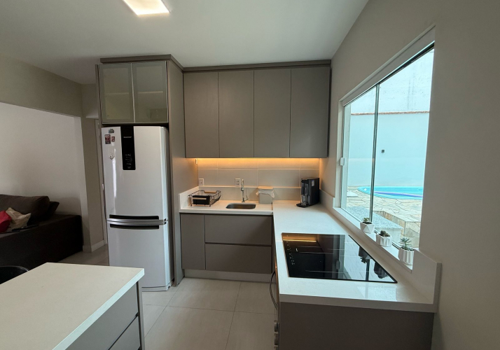 Casa no bairro Forquilhas em São José