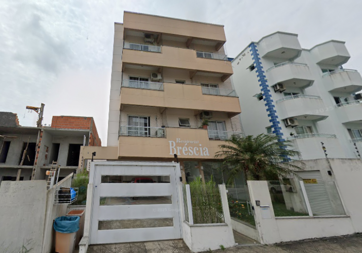 Apartamento no bairro Areias em São José