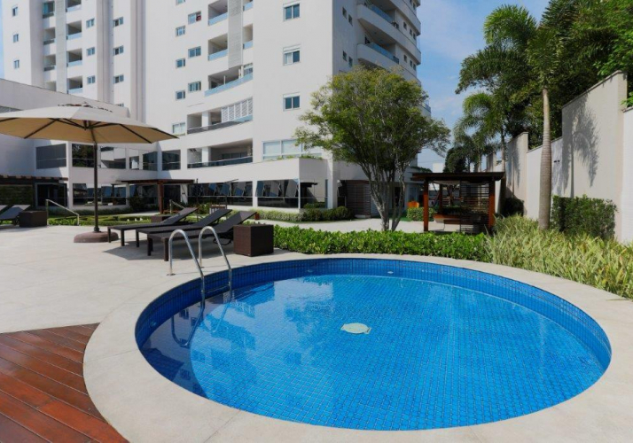 Apartamento Alto Padrão a Venda em Brusque - 4 Suítes
