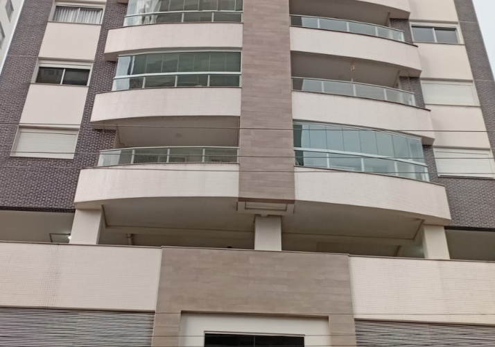 Apartamento no bairro Campinas em São José