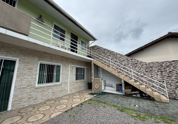 Casa no bairro Potecas em São José