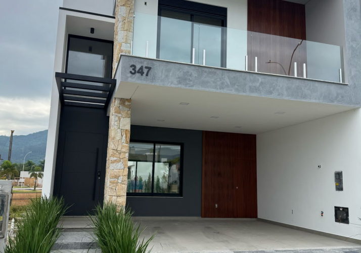 Casa no bairro Centro em Biguaçu