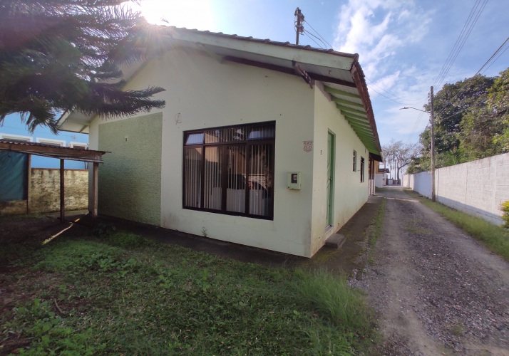 Casa no bairro Armação do Pântano do Sul em Florianópolis