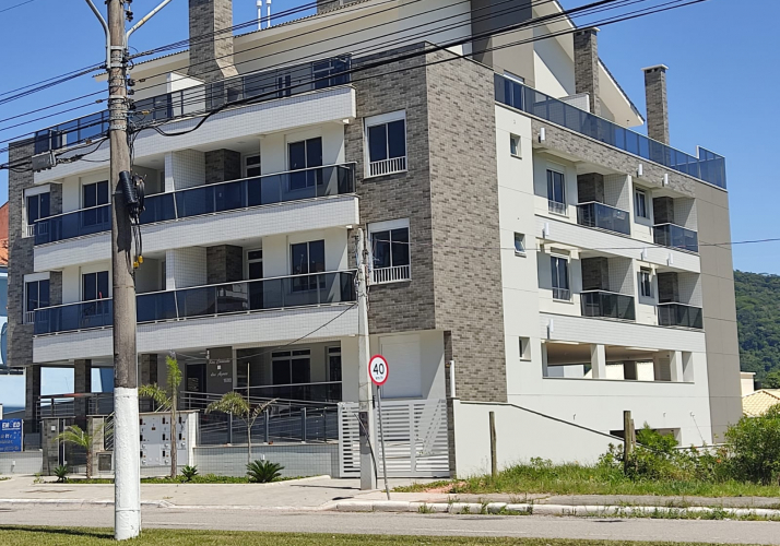 Apartamento no bairro Açores em Florianópolis