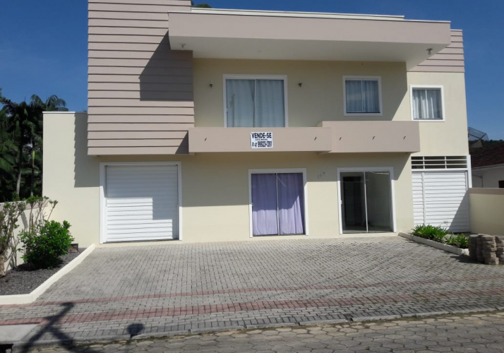 Casa Comercial a Venda - Guabiruba - Centro - Permuta Terreno em Palhoça e Região