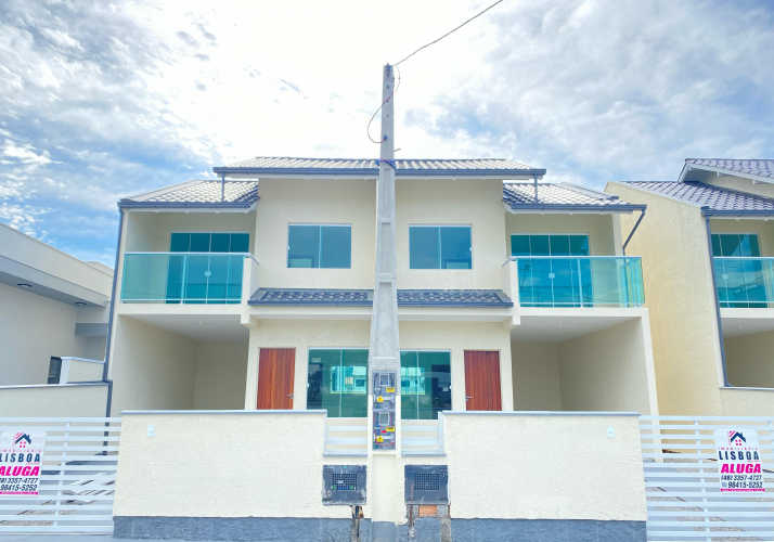 Sobrado no bairro Forquilhas em São José