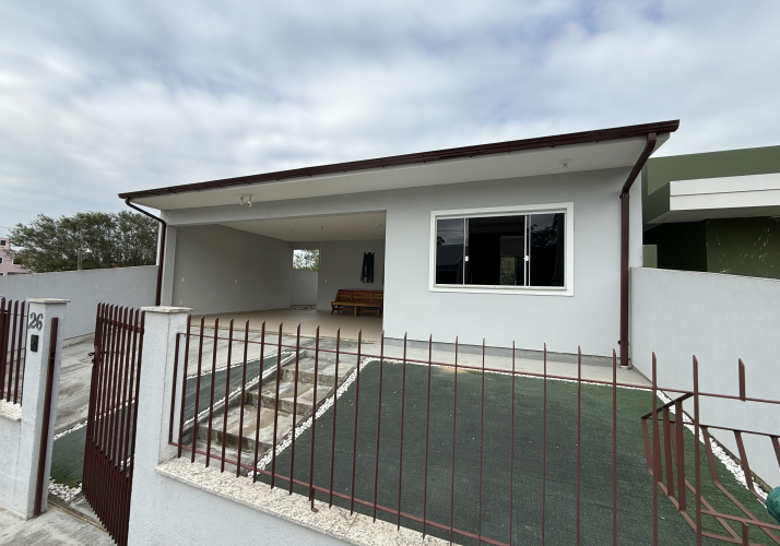 Casa no bairro Forquilhas em São José