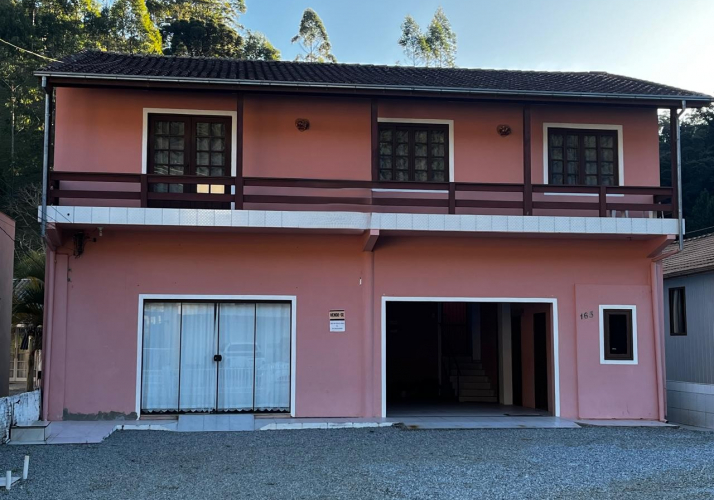 Casa no bairro Centro em Angelina