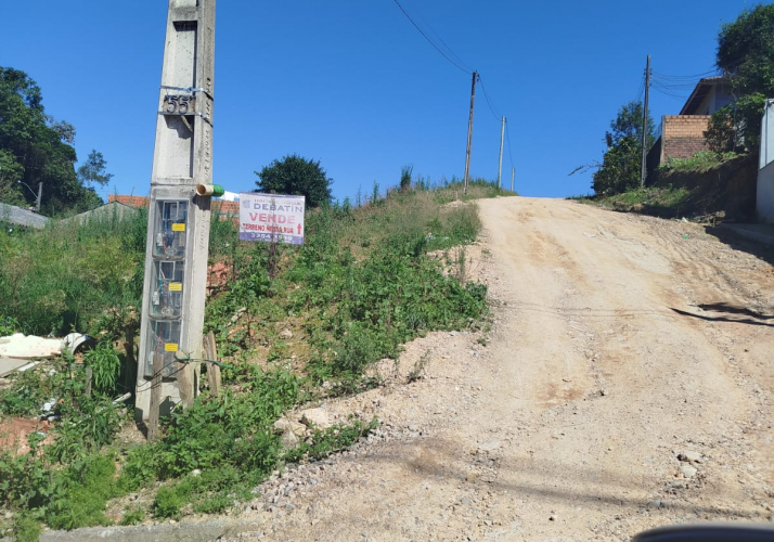 Quer comprar terreno em Brusque ? Temos esse a venda no bairro Bateas por 170 Mil com 294 m²