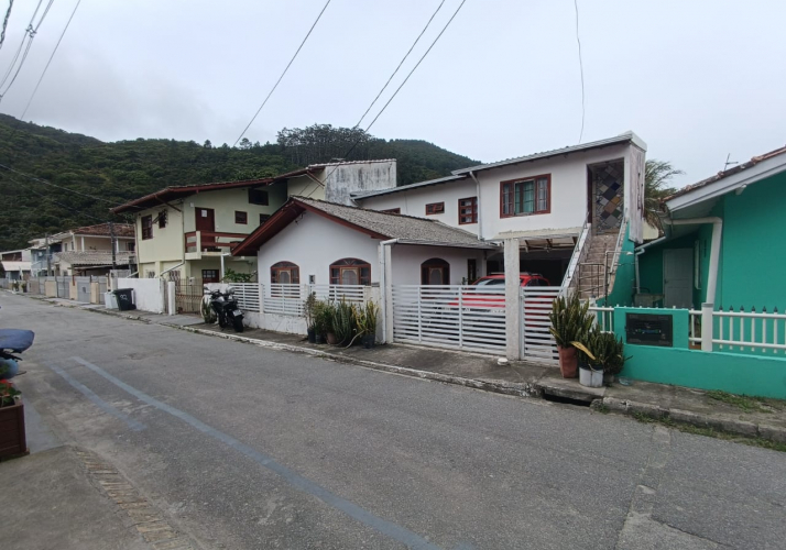 Casa no bairro Pântano do Sul em Florianópolis