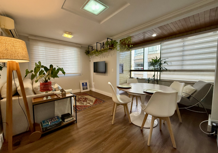 Quadra Mar Lindo Apartamento