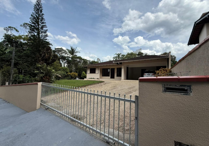 Sala Comercial no bairro São Luiz em Brusque