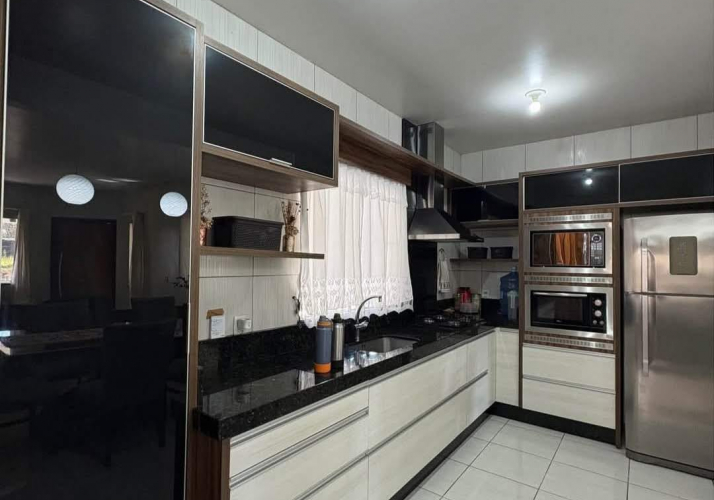 Casa a Venda em Brusque - 3 Quartos - Bairro Guarani - 775 Mil