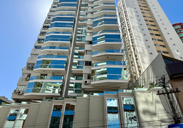 Apartamento no coração de Balneário Camboriú;