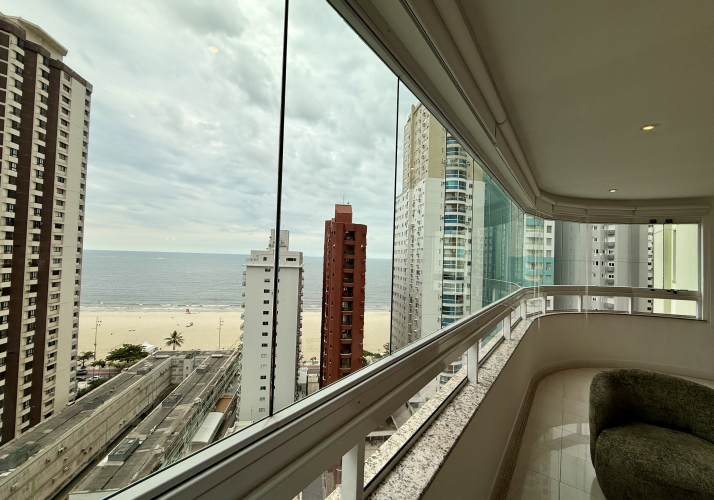 Vista Mar 3 garagens