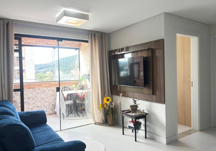 Apartamento no bairro Sao Francisco de assis em Camboriú