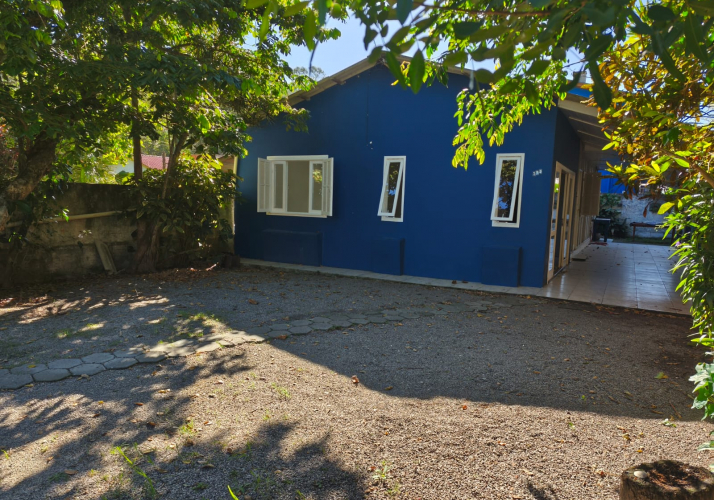 Casa no bairro Armação do Pântano do Sul em Florianópolis