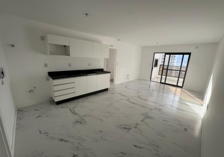 Apartamento no bairro Centro em Balneário Camboriú
