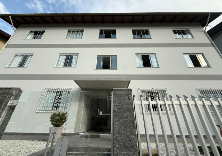 Apartamento no bairro Steffen em Brusque