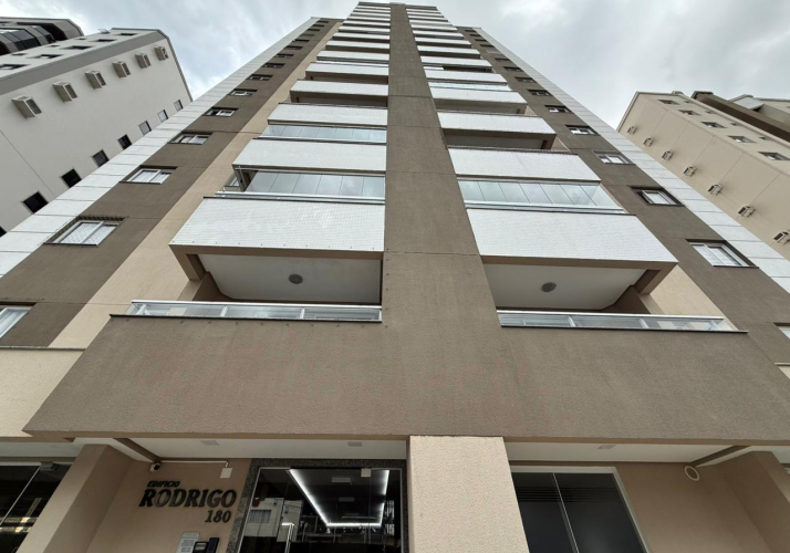 Apartamento - Centro / Brusque - SC