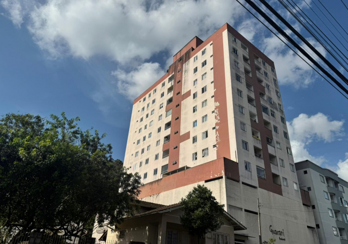 Apartamento no bairro Guarani em Brusque
