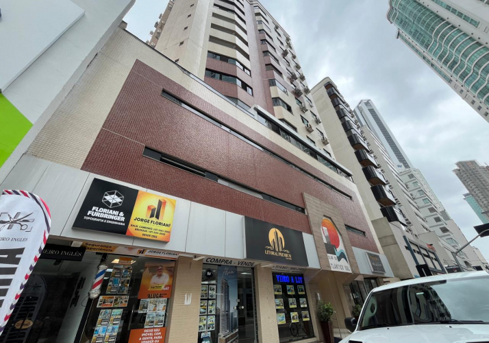 Aluguel Anual - Centro / Balneário Camboriú - SC