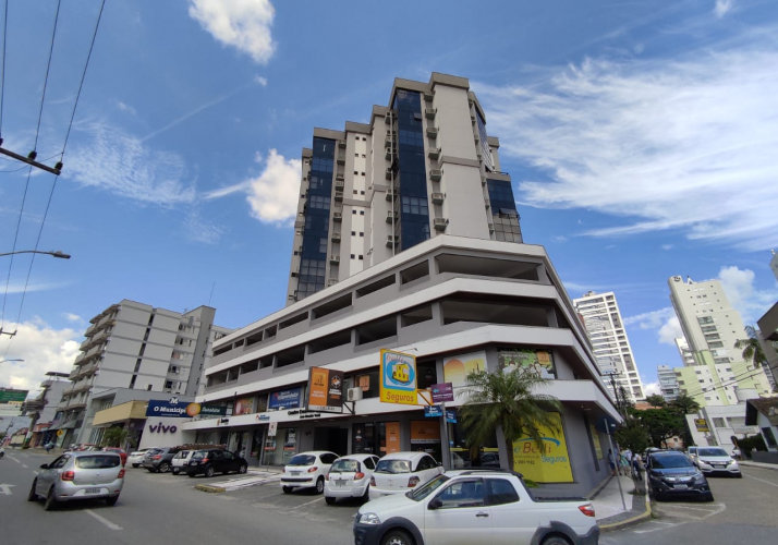 Sala Comercial - Centro / Brusque - SC