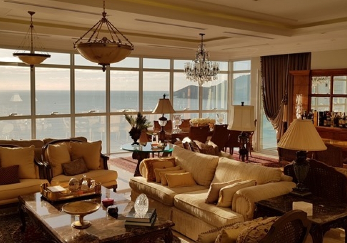 Frente Mar 316m² privativos Balneário Camboriú SC