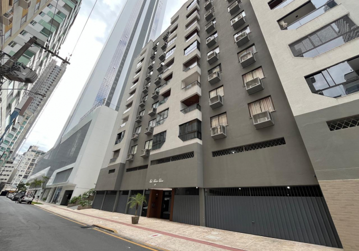 Próx. ao Passeio São Miguel - Rua 3450  - Balneário Camboriú - SC